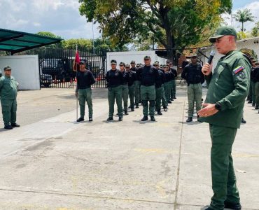 photo_5129680214614019239_y